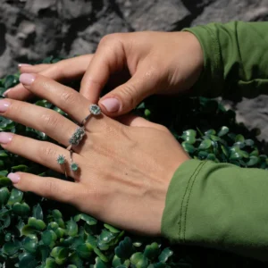 Anello Siviglia in oro 18 Kt con diamanti - immagine 2