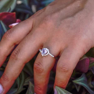 Anello Cuore Arya oro 18 kt diamanti e pietre preziose - immagine 2