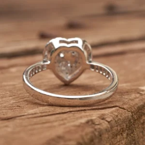 Anello cuore Elettra in oro 18 kt  con diamanti - immagine 8