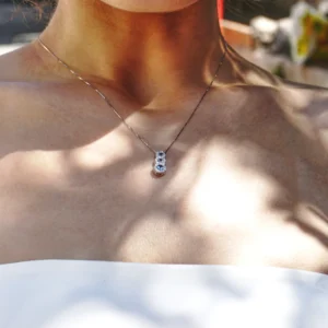 Collana Nila oro 18 kt diamanti e pietre preziose - immagine 2